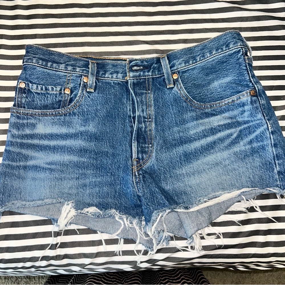 Levi's Blue Jean Shorts High-Waisted Distressed